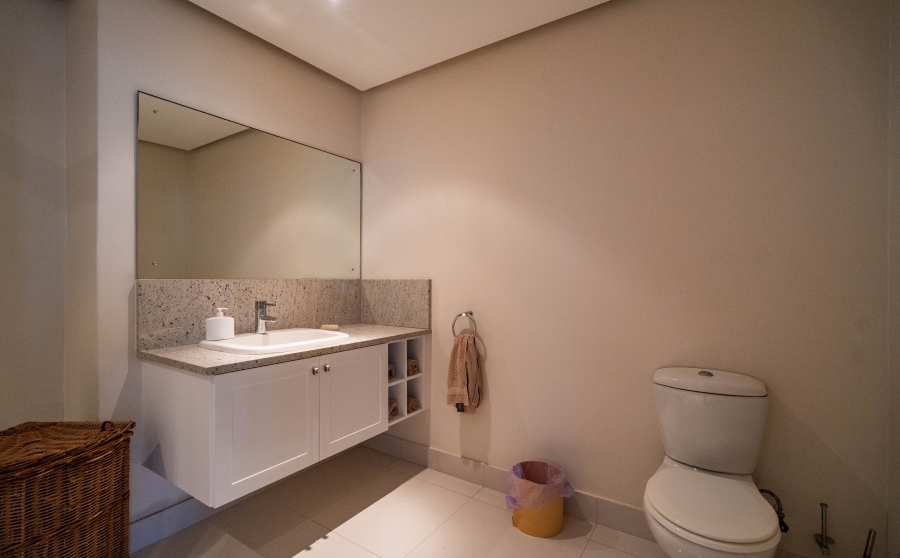 7 Bedroom Property for Sale in Royal Alfred Marina Eastern Cape